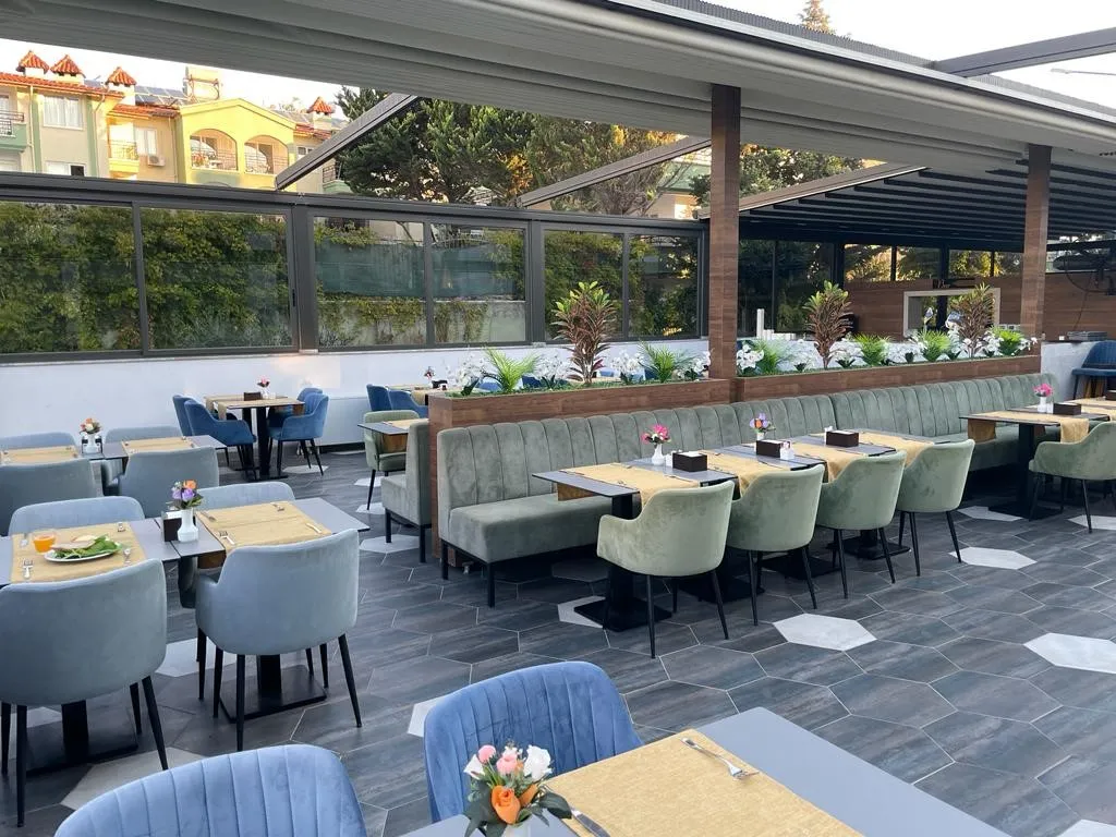 Alessia Hotel SPA Side