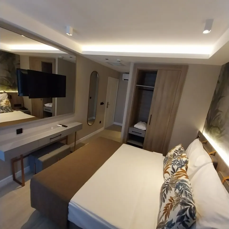 Alessia Hotel SPA Side