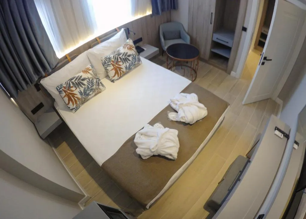 Alessia Hotel SPA Side